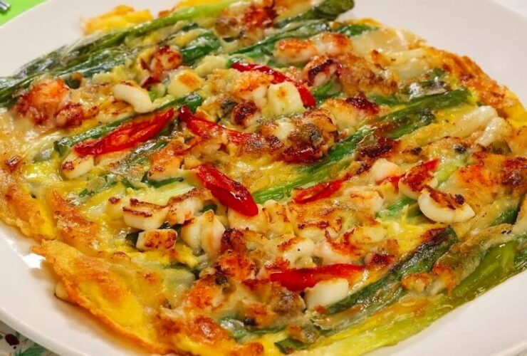 Easy Haemul Pajeon (Korean Seafood Pancake) Recipe